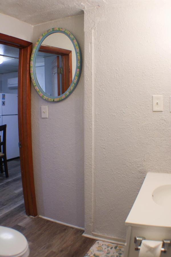 California Ave - 2 Bedroom - Home Away From Home! Pittsburgh Bagian luar foto