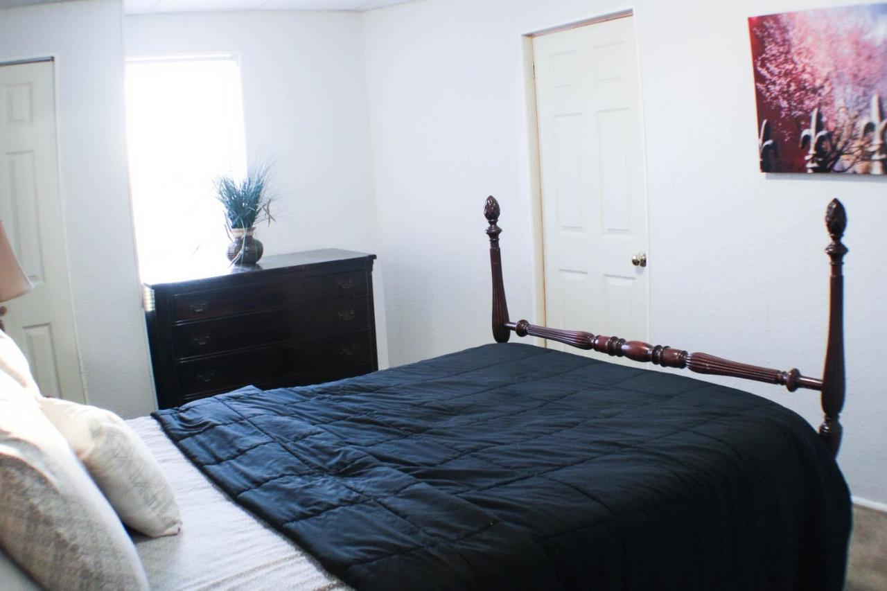 California Ave - 2 Bedroom - Home Away From Home! Pittsburgh Bagian luar foto